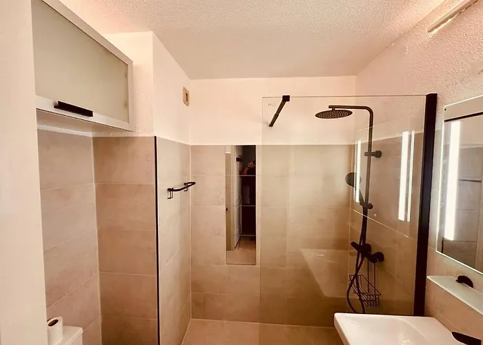 Appartement T2 Rénové Avec Vue *